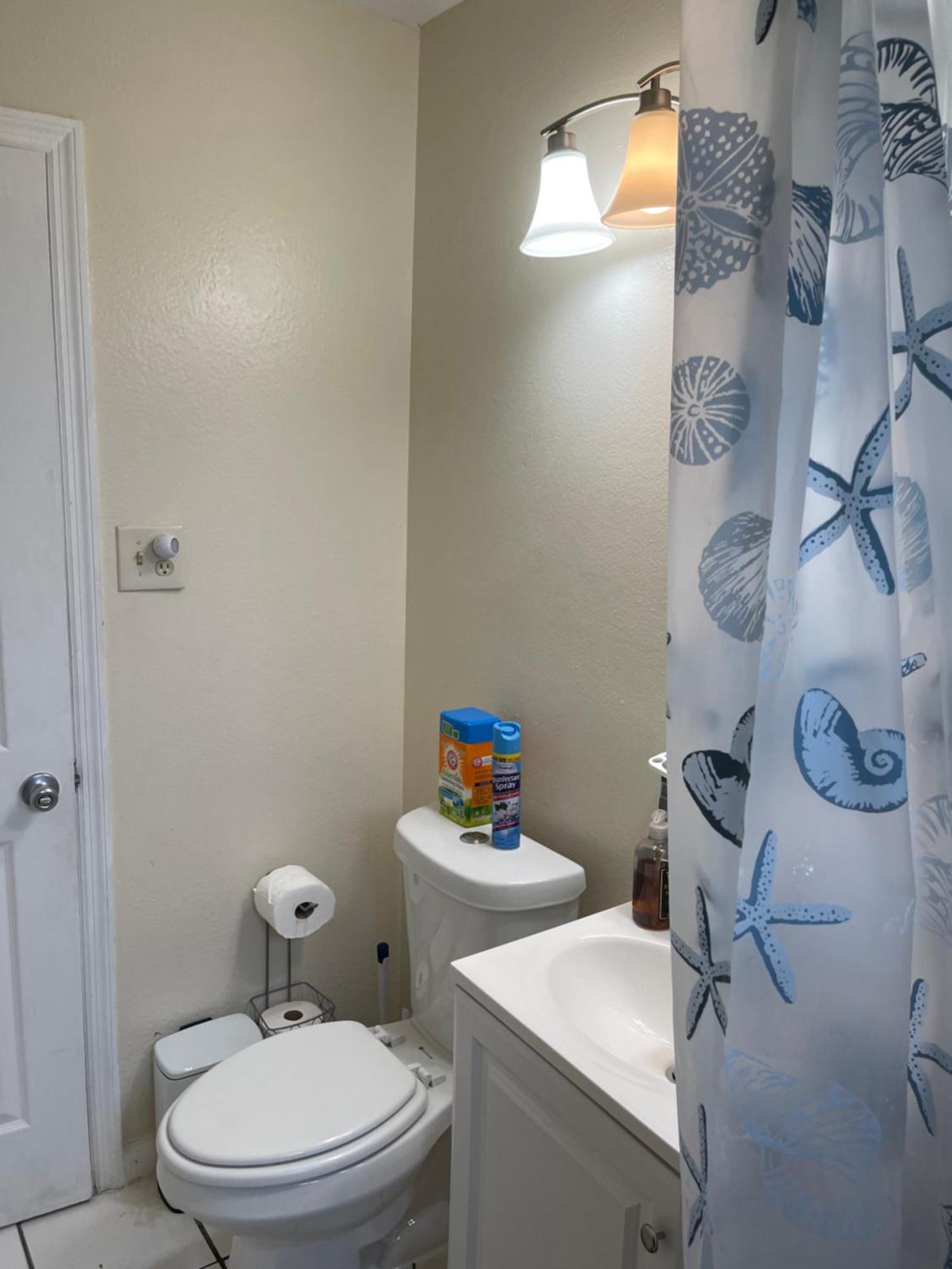 Private Queen Bedroom C Shared Common Spaces Fort Pierce Buitenkant foto
